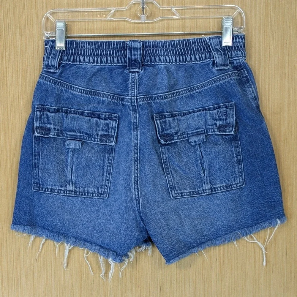 American Eagle Highest Rise 90s Boyfriend Shorts‎ Size 2 Blue Denim Cargo Frayed
